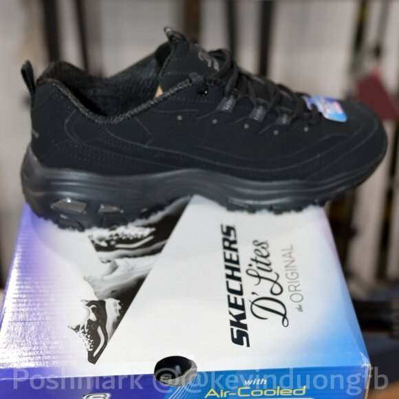 Skechers Women's D'Lites-Play on   Fashion Trainers - Picture 5 of 8